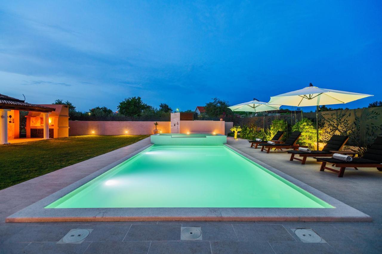 Green Residence Villa زادار المظهر الخارجي الصورة