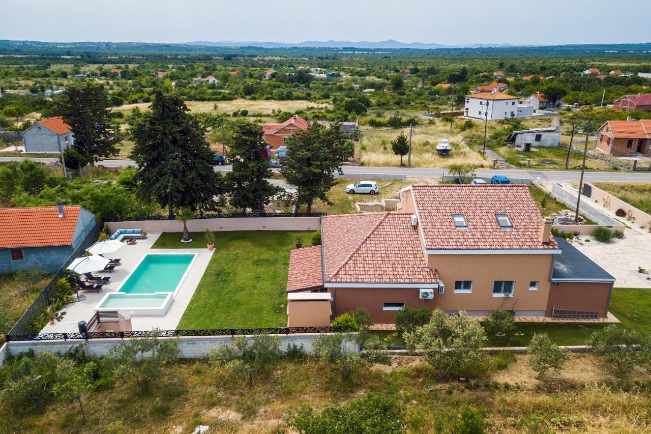 Green Residence Villa زادار المظهر الخارجي الصورة